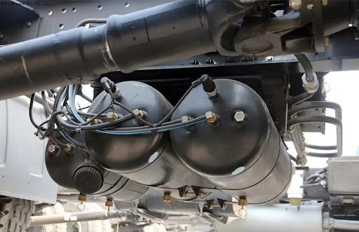 truck air tank safety
